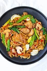Shanghai Style Pork Thick Noodles