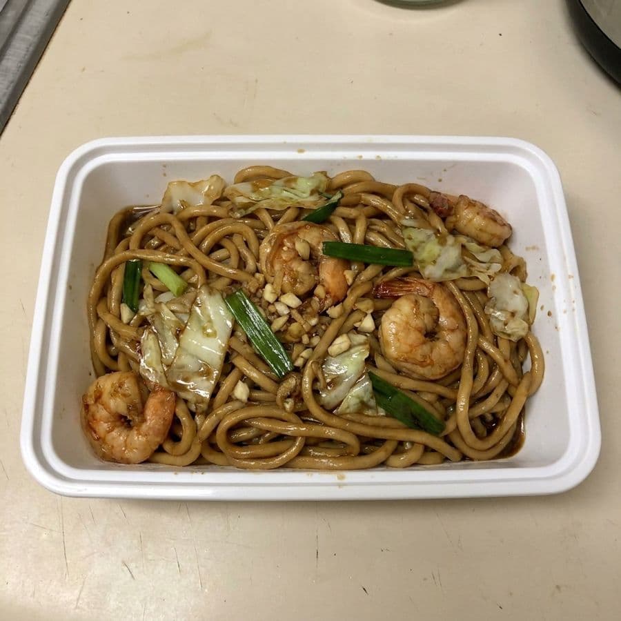 Shanghai Style Prawn Thick Noodles