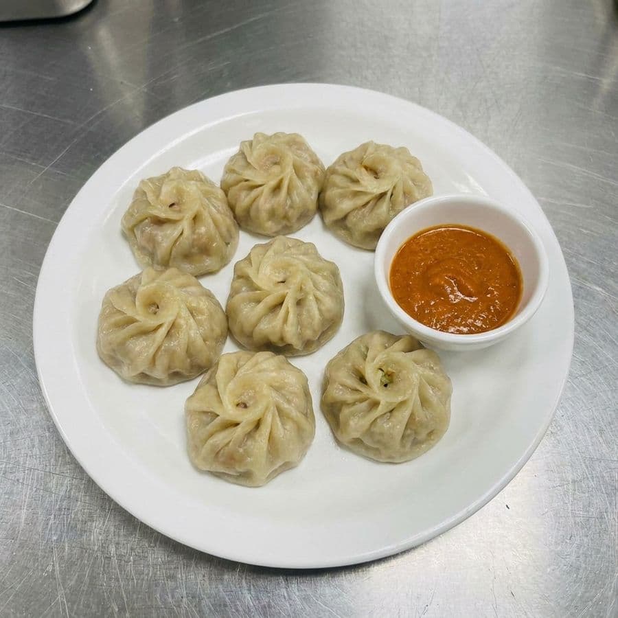 Vegetable Momo (8 pcs)
