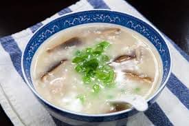 Boneless Chicken & Mushroom Congee