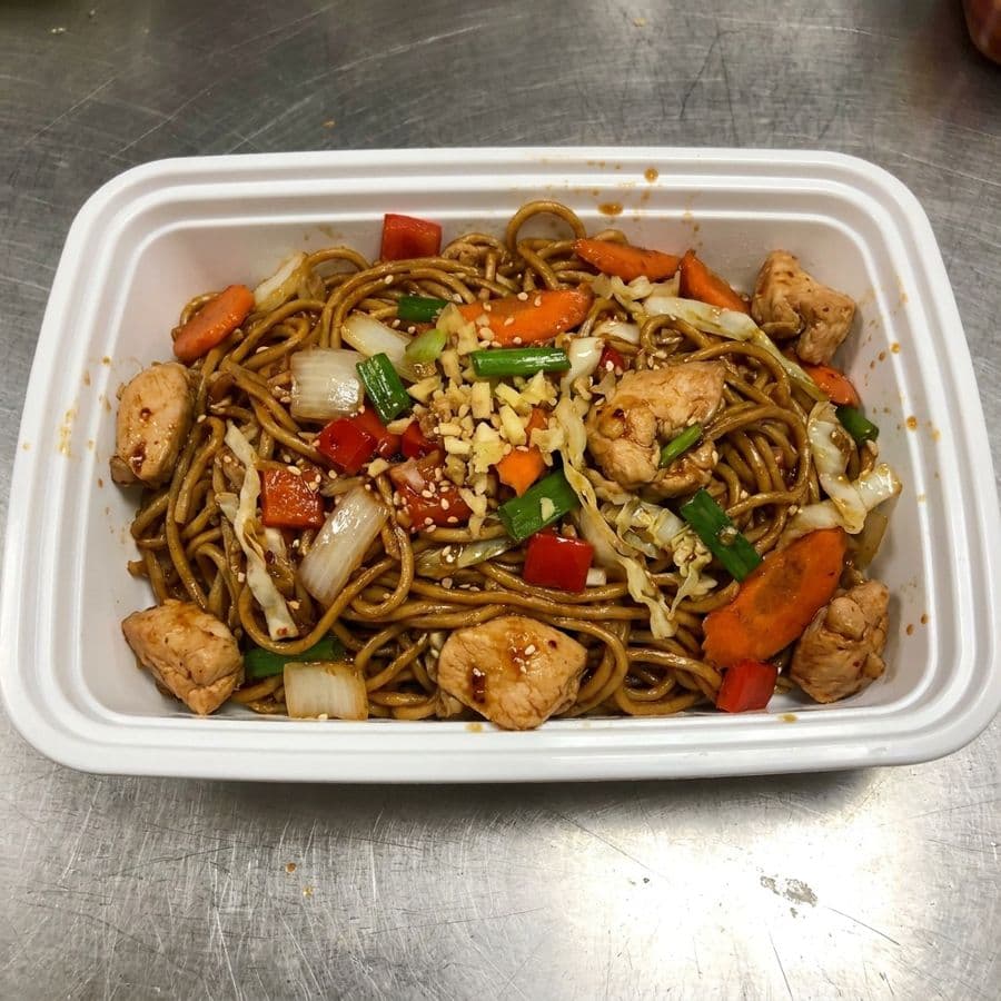 Szechuan Chicken Chow Mein