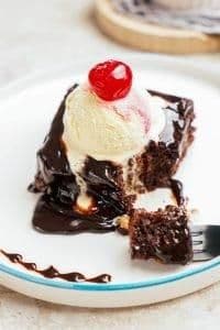 Brownie with Whipped Cream