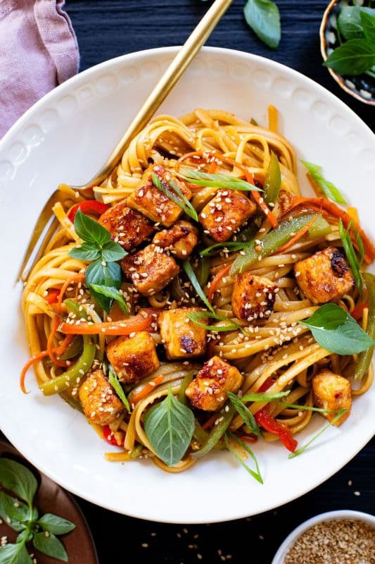 Classic Tofu Chow Mein